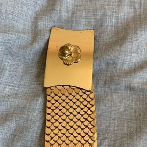 Vintage Fishscale Gold stretchy belt -1960s/1970s